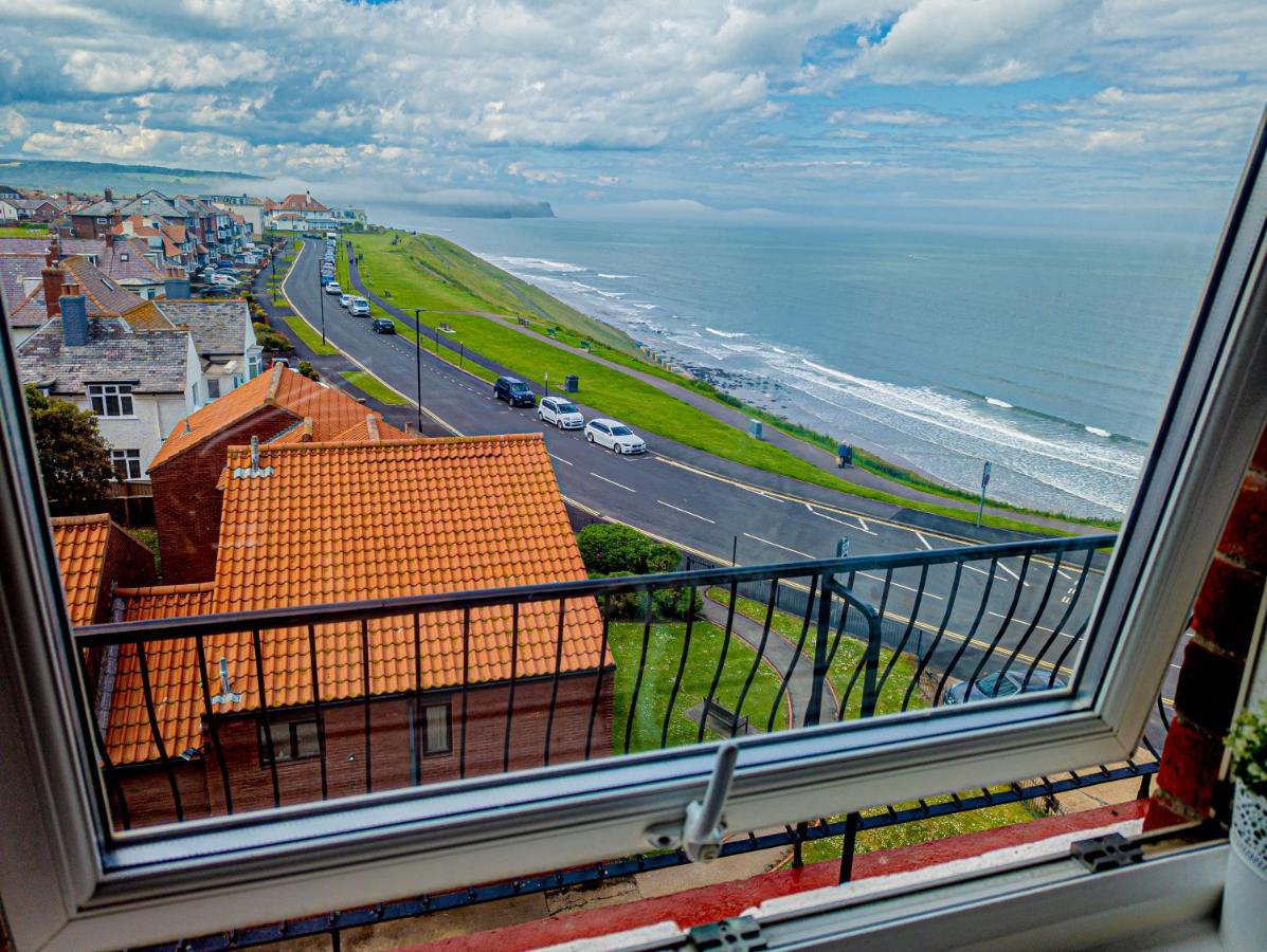 Metropol Seaview Apartment. *