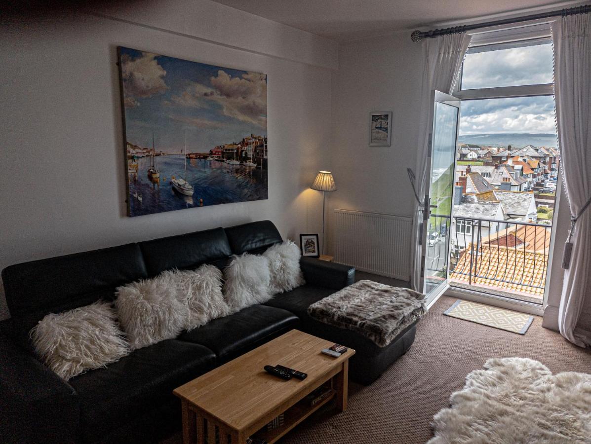 Metropol Seaview Apartment. Apartment *